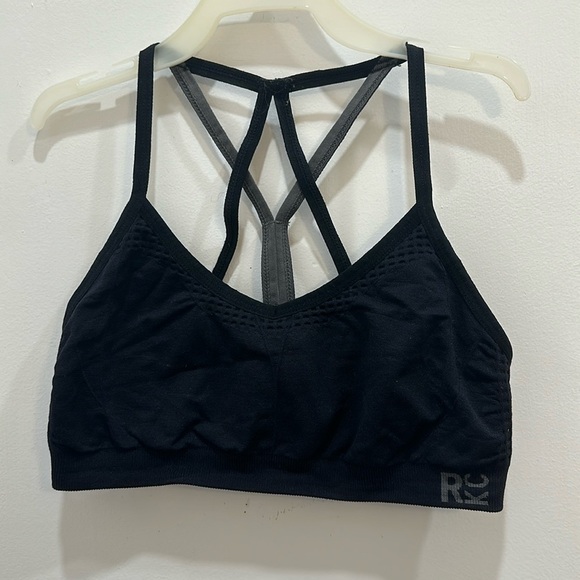 Light support sports bra (Small) - Picture 1 of 4
